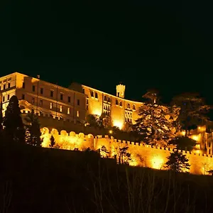 Il Borgo Dei Laghi , Revine Lago Italien